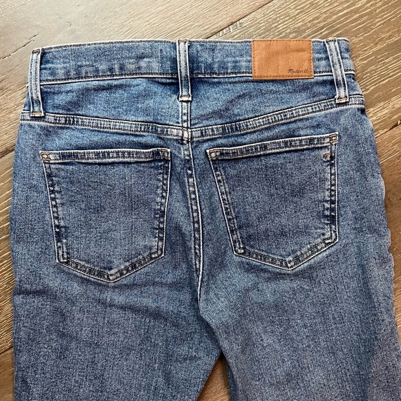 Madewell The Mid-Rise Perfect Vintage Jeans size 25 - Picture 4 of 11